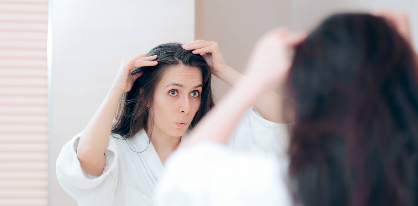 4 Signs of an Unhealthy Scalp – SUTRA UK